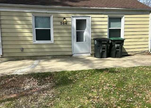 Property at 504 Shelby St, Hobart, IN 46342, 2 beds, 1 bath