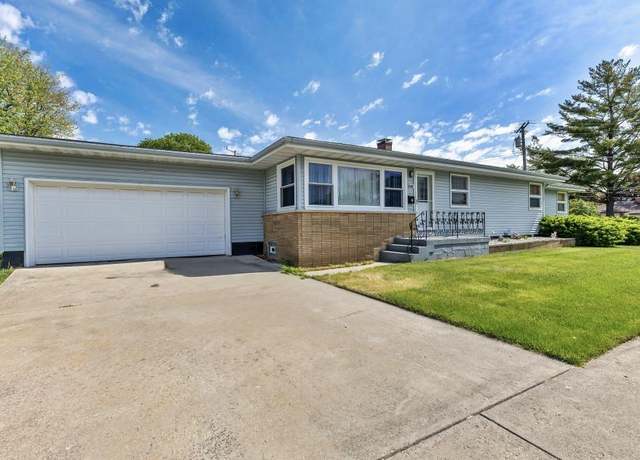 Property at 9053 Hess Dr, Highland, IN 46322, 4 beds, 2 baths