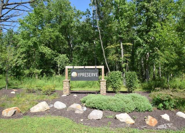Property at 45 Karner Ct, Chesterton, IN 46304