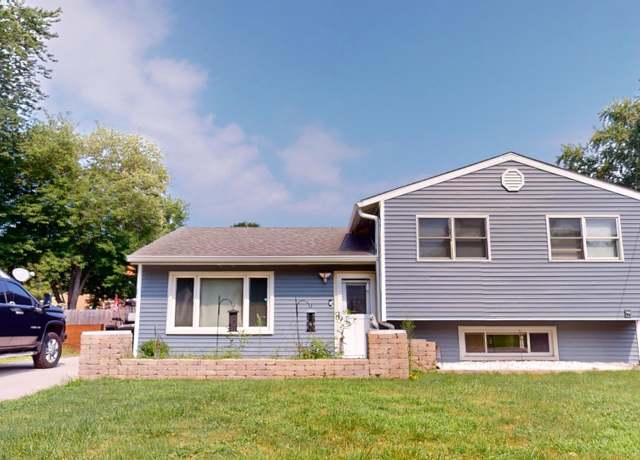Property at 327 S 18th St, Chesterton, IN 46304, 3 beds, 2 baths