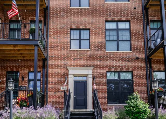 Property at 208 N Campbell St #202, Valparaiso, IN 46385, 2 beds, 2 baths