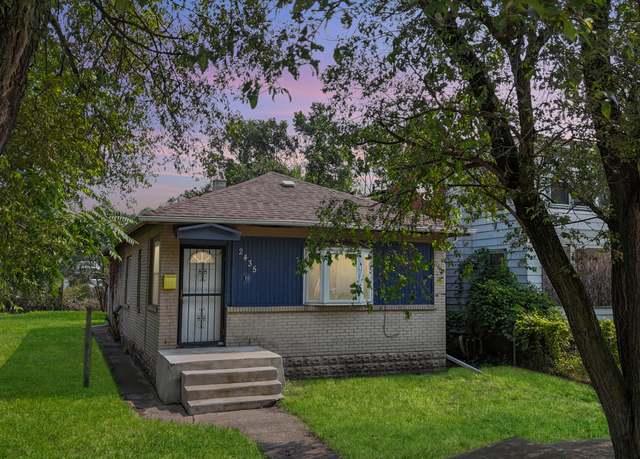 Property at 2435 Diamond Ave, Gary, IN 46407, 3 beds, 1 bath