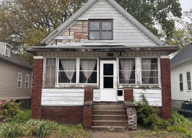 Property at 1511 W 10th St, Michigan City, IN 46360, 2 beds, 1 bath