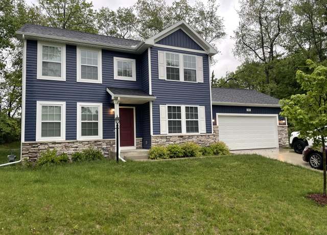 Property at 305 Hill Top Ct, New Carlisle, IN 46552, 3 beds, 2.5 baths