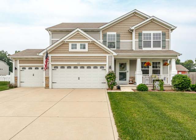 Property at 219 Golden Dr, Chesterton, IN 46304, 4 beds, 2.5 baths