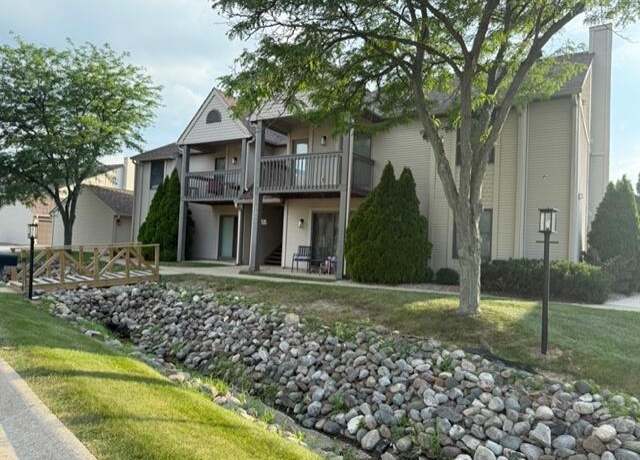 Property at 3507 Timberbridge Dr Unit C, Valparaiso, IN 46383, 2 beds, 2 baths