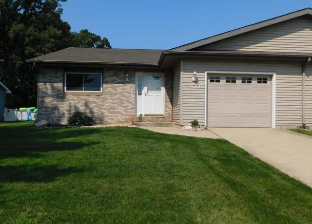Property at 2540 Harvest Dr, Crown Point, IN 46307, 2 beds, 2 baths