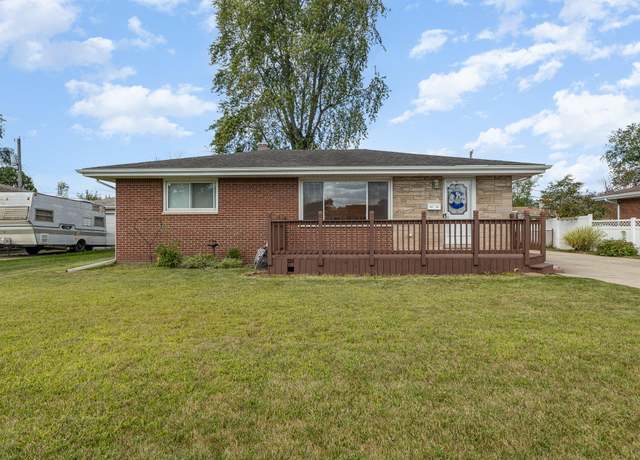 Property at 928 N Jay Ave, Griffith, IN 46319, 3 beds, 2 baths