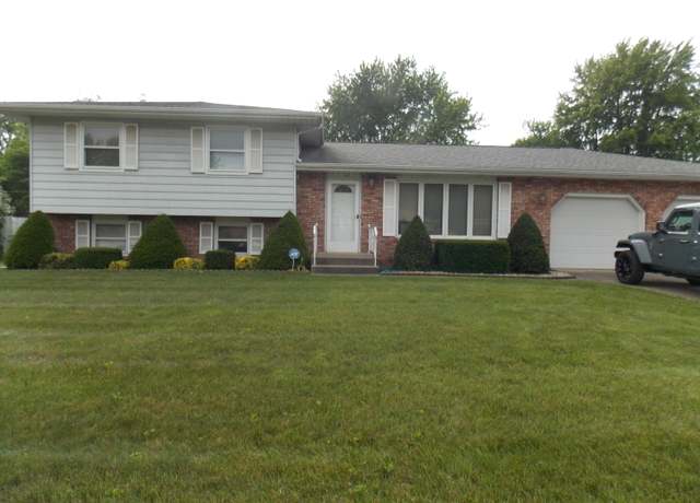 Property at 613 Dogwood Dr, Trail Creek, IN 46360, 3 beds, 1.5 baths
