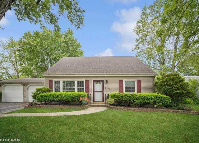 Property at 766 Fox River Rd, Valparaiso, IN 46385, 4 beds, 2 baths