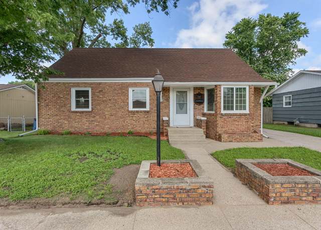 Property at 709 Indiana Ave, Michigan City, IN 46360, 4 beds, 1.5 baths