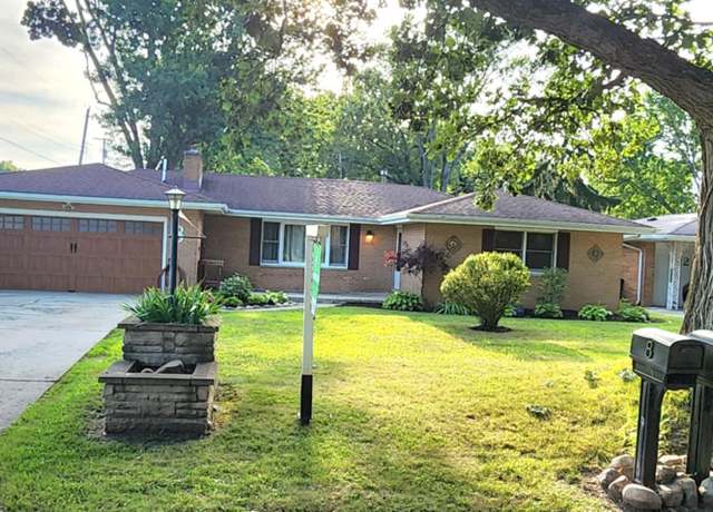 Property at 8 Deep River Dr, Hobart, IN 46342, 3 beds, 2 baths