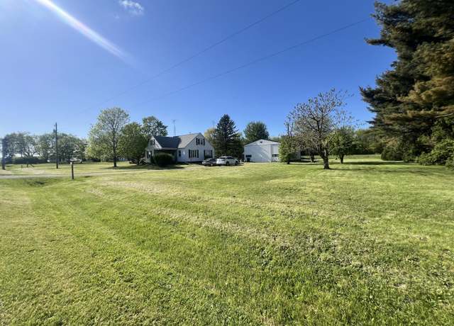 Property at 30587 In-2, New Carlisle, IN 46552, 4 beds, 1 bath