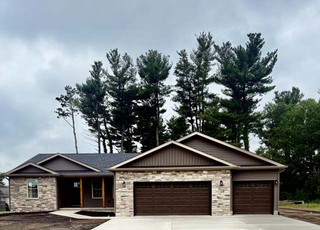 Property at 1622 Elderberry St SE, Demotte, IN 46310, 3 beds, 2.5 baths