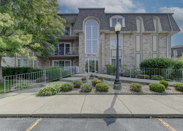 Property at 314 Swan Dr Unit 3c, Dyer, IN 46311, 2 beds, 2 baths