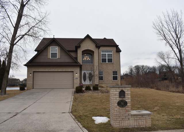 Property at 792 Cirque Dr, Crown Point, IN 46307, 4 beds, 2.5 baths