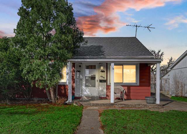 Property at 6816 Waveland Ave, Hammond, IN 46323, 3 beds, 1 bath