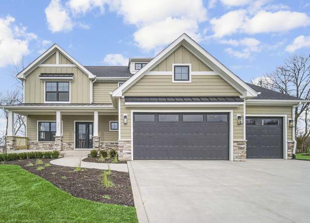 Property at 589 W 213 S, Hebron, IN 46341, 4 beds, 4.5 baths