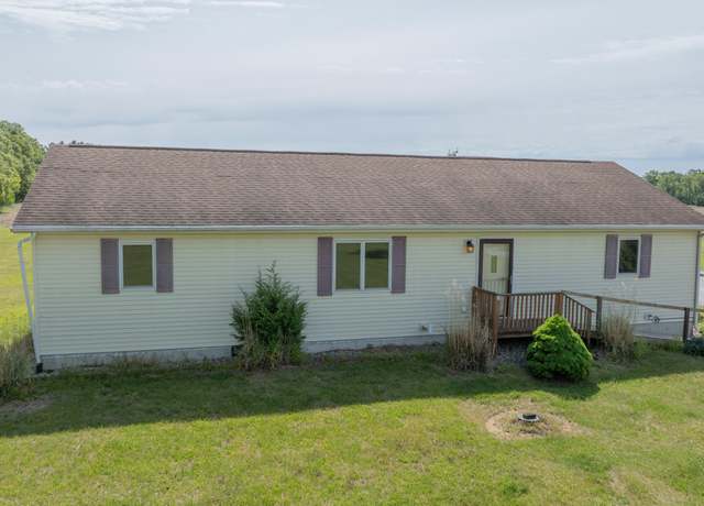 Property at 7768 S 100 W, North Judson, IN 46366, 3 beds, 2 baths