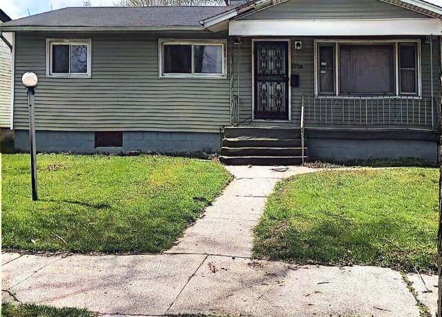 Property at 1724 Arthur St, Gary, IN 46404, 4 beds, 1.5 baths