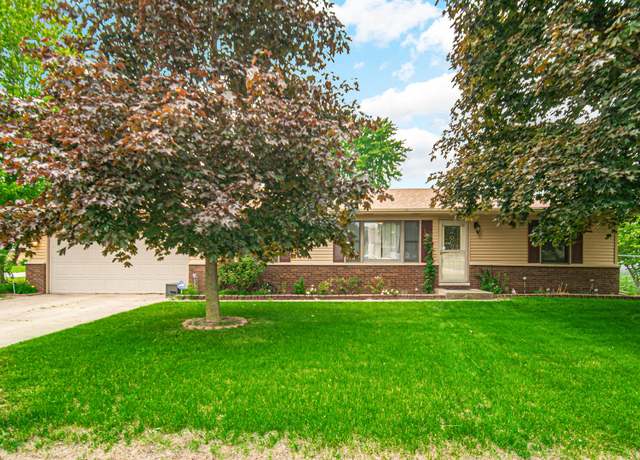 Property at 6686 Federal Ave, Portage, IN 46368, 3 beds, 1.5 baths