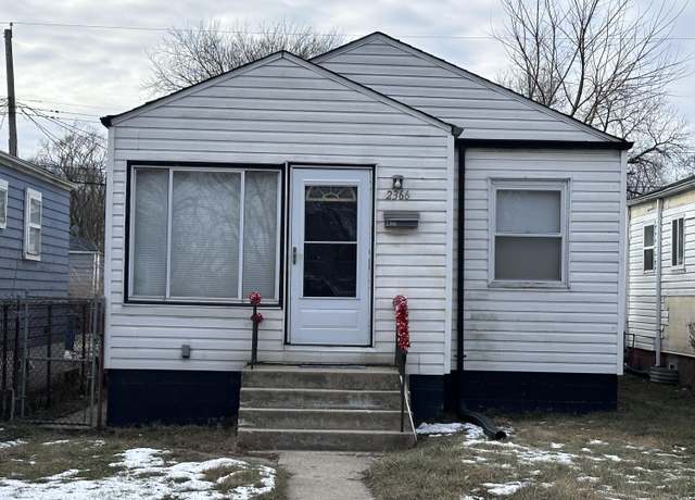 Property at 2366 Buchanan St, Gary, IN 46407, 3 beds, 1.5 baths