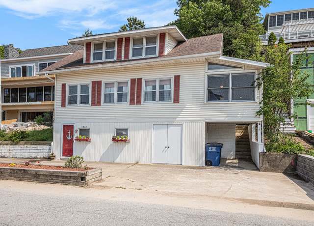 Property at 1937 Lake Shore Dr, Michigan City, IN 46360, 4 beds, 2 baths