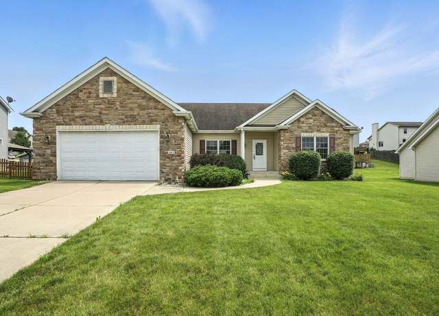 Property at 183 W 126th Ave, Crown Point, IN 46307, 4 beds, 3 baths