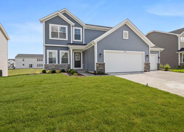 Property at 7655 E 118th Pl, Winfield, IN 46307, 3 beds, 2.5 baths