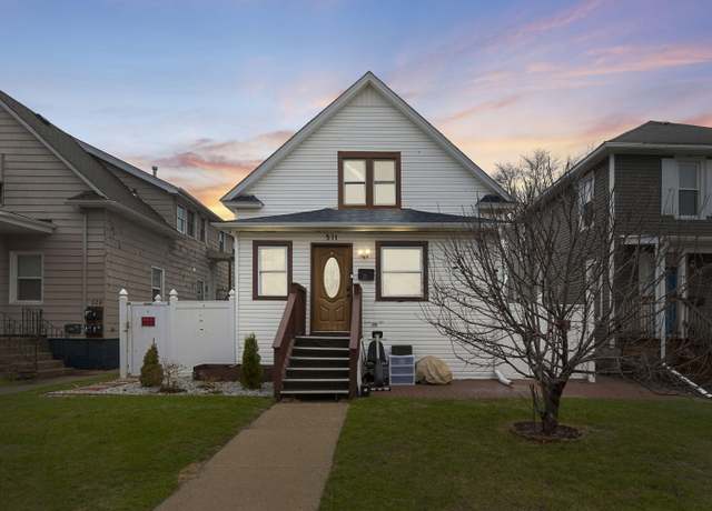 Property at 511 Detroit St, Hammond, IN 46320, 5 beds, 3 baths