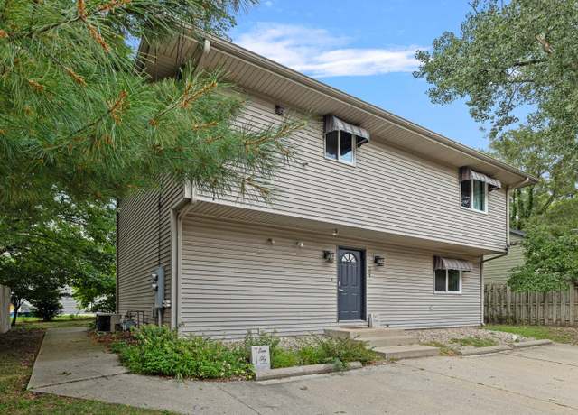 Property at 204 Washington Park Blvd, Michigan City, IN 46360, 4 beds, 4 baths