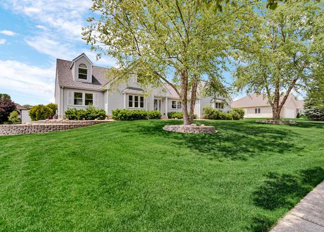 Property at 9160 Schillton Dr, St. John, IN 46373, 5 beds, 4.5 baths