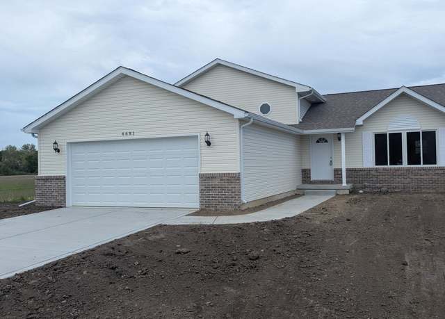 Property at 6681 Whitcomb St, Merrillville, IN 46410, 4 beds, 3 baths