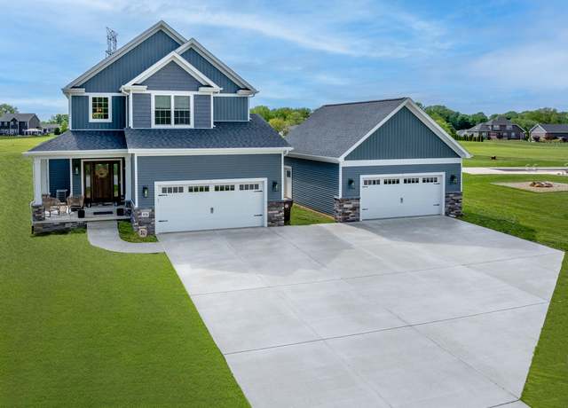Property at 874 Farmview Dr, Valparaiso, IN 46383, 3 beds, 2.5 baths