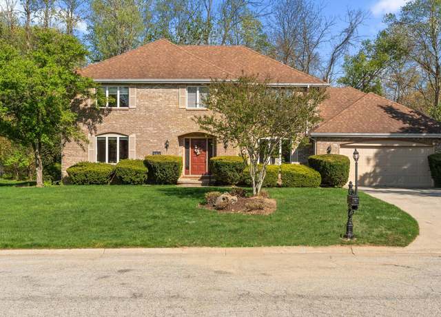 Property at 394 Westchester Ln, Valparaiso, IN 46385, 4 beds, 2.5 baths
