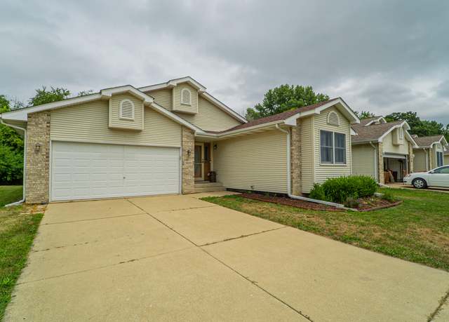 Property at 5688 Ardmore Ave, Portage, IN 46368, 3 beds, 2 baths