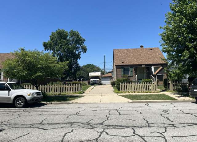 Property at 4026 Johnson Ave, Hammond, IN 46327, 3 beds, 1 bath