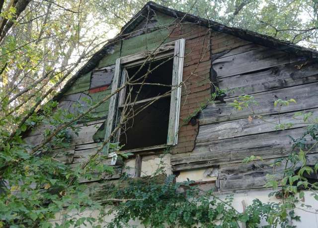 Property at 2345 E 21st Ave, Gary, IN 46407, 3 beds, 1 bath