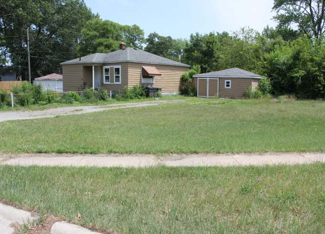 Property at 4100 Liverpool Rd, Lake Station, IN 46405, 2 beds, 1 bath