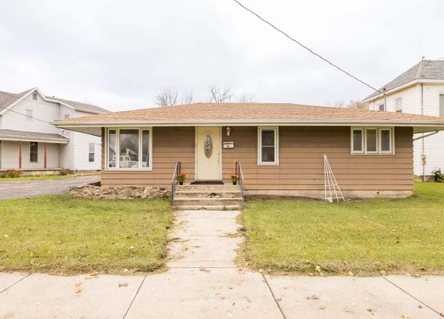 Property at 111 N Mckinley Ave, Rensselaer, IN 47978, 3 beds, 1.5 baths