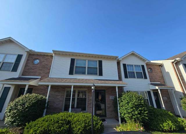 Property at 1838 Golden Oak Ct, Crown Point, IN 46307, 2 beds, 1.5 baths