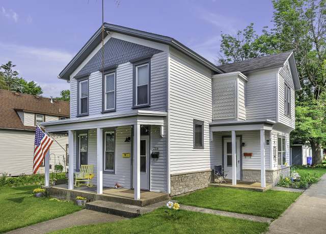 Property at 216 E Goldsborough St, Crown Point, IN 46307, 4 beds, 3 baths
