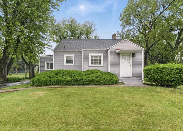 Property at 8208 W Taft St, Merrillville, IN 46410, 2 beds, 1 bath