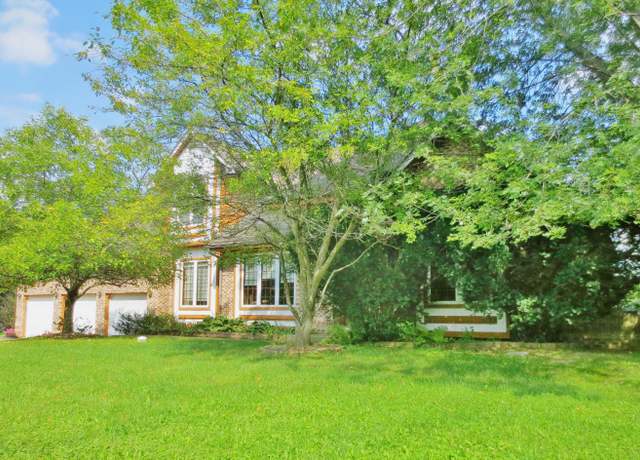 Property at 643 N 50 W, Valparaiso, IN 46385, 5 beds, 3.5 baths