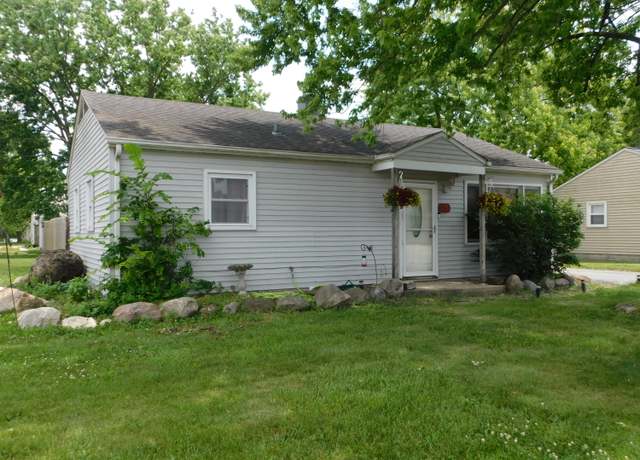 Property at 316 Wright St, Crown Point, IN 46307, 3 beds, 1 bath