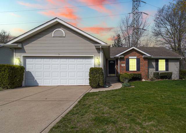 Property at 923 Essex Dr, Porter, IN 46304, 3 beds, 2 baths