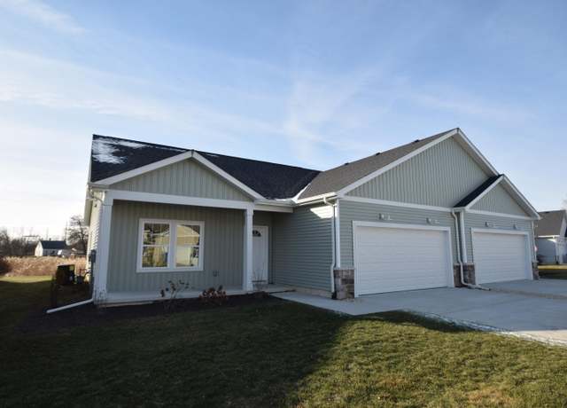 Property at 739 Blackstone Ct, Kouts, IN 46347, 2 beds, 2 baths