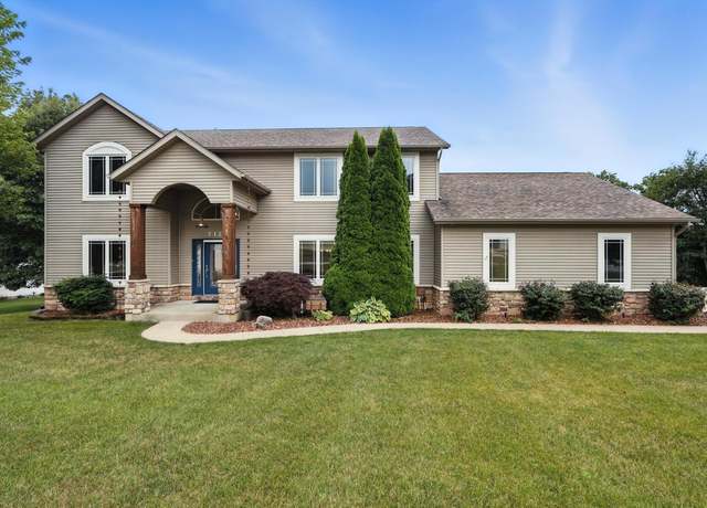 Property at 312 Rigg St, New Carlisle, IN 46552, 4 beds, 3.5 baths