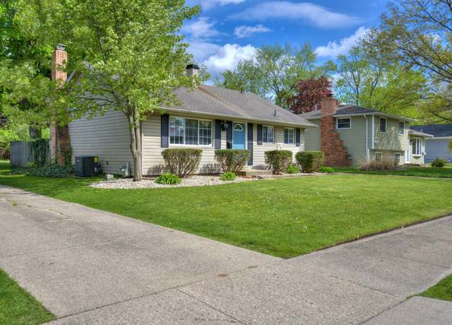 Property at 1728 Winston Dr, South Bend, IN 46635, 4 beds, 1.5 baths