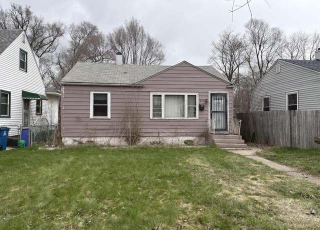 Property at 828 E 35th Pl, Gary, IN 46409, 2 beds, 1 bath
